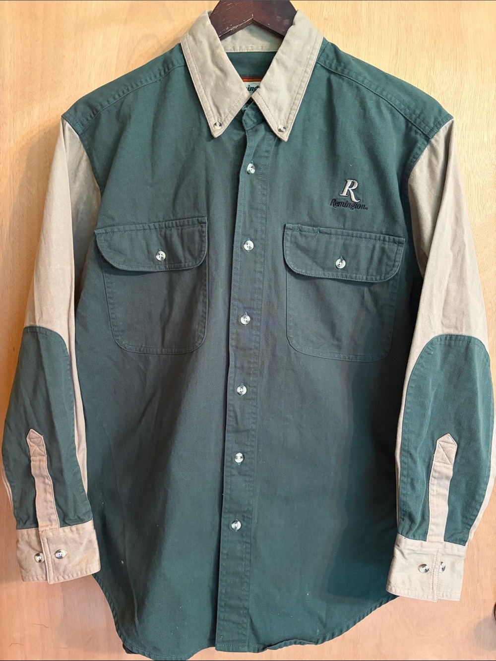 Remington VTG Two-Tone (Hunter Green/Khaki)Shooting Hunting Button Down Shirt. M